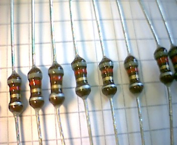 HF-Entstördrossel, 8,2 µH 690 mA, 10 Stück