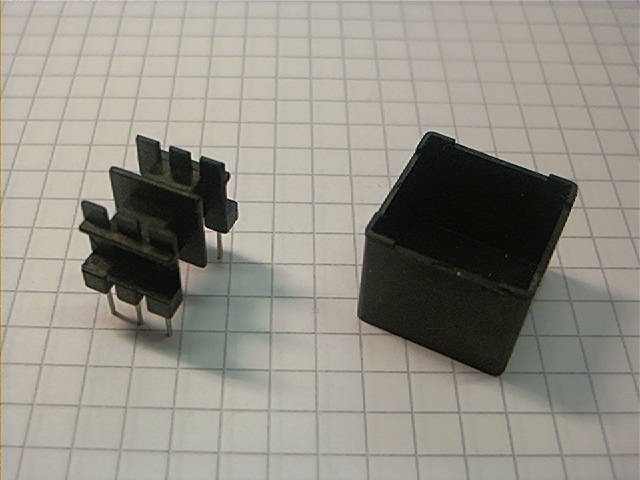 EF 16 Spulenkörper, liegend, 6-polig, 2 Kammern